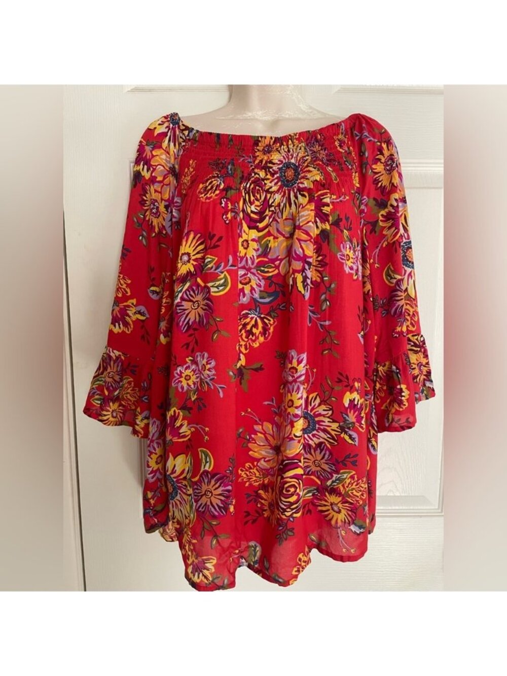 NWT‎ BeachLunchLounge Top